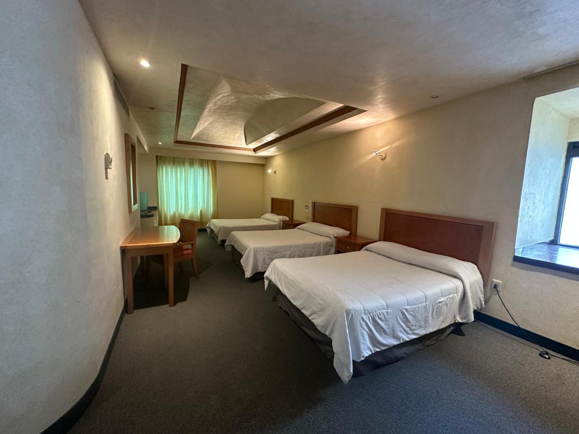 Hotel Florencia By Marho Керетаро Экстерьер фото
